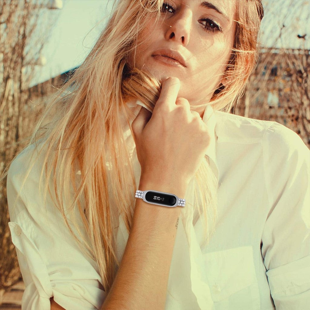 Xiaomi Mi Band 3 / Xiaomi Mi Smart Band 4 Metal og Rhinsten Rem - Sølv#serie_2