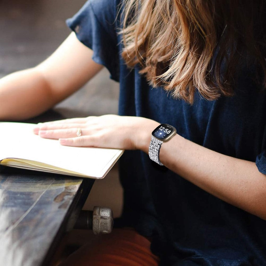 Smuk Fitbit Versa 3 / Fitbit Sense Metal og Rhinsten Rem - Sølv#serie_2