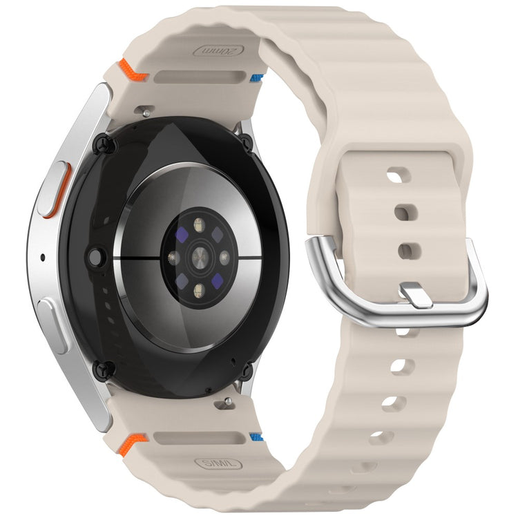 Silicone Strap Samsung Galaxy Watch7 / 6 / 5 Pro / 5 Watch Band Wave Design with Silver Metal Buckle - Starlight#serie_15