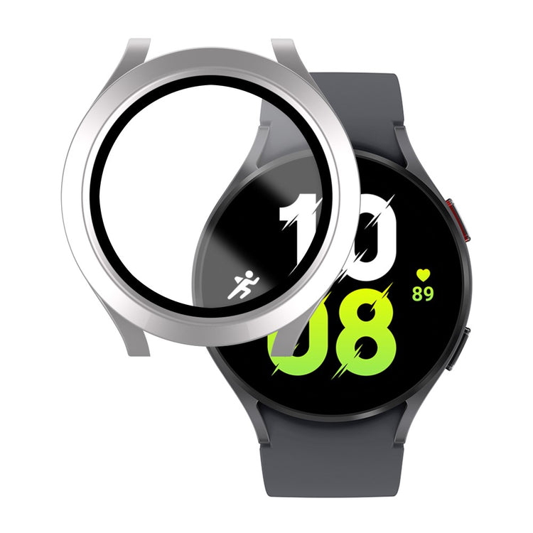 Mega Flot Samsung Galaxy Watch 5 (44mm) / Samsung Galaxy Watch 4 (44mm) Cover med Skærmbeskytter i Plastik og Hærdet Glas - Sølv#serie_3